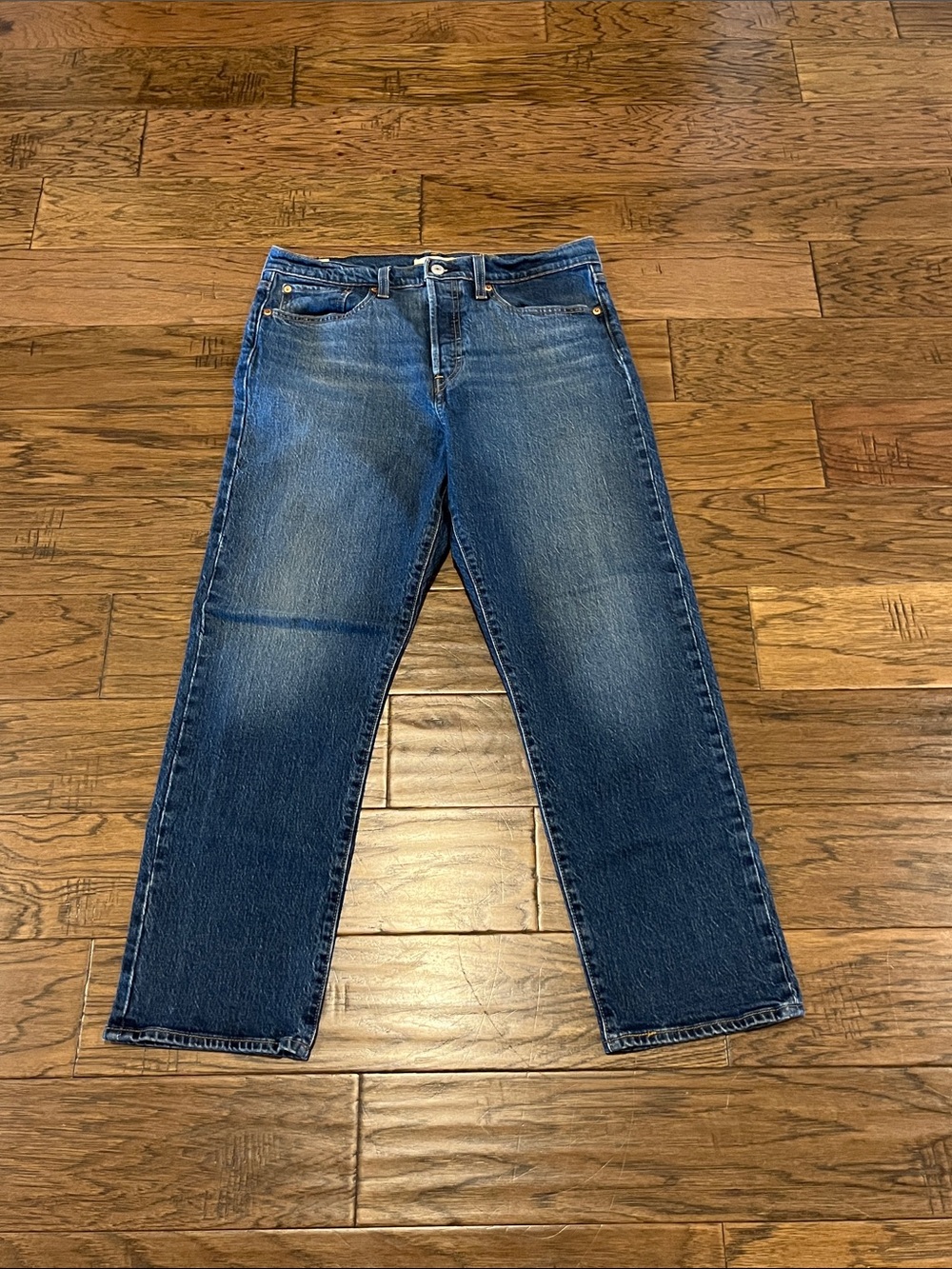 Levi’s Premium Denim Wedgie Straight High Rise Size 31
